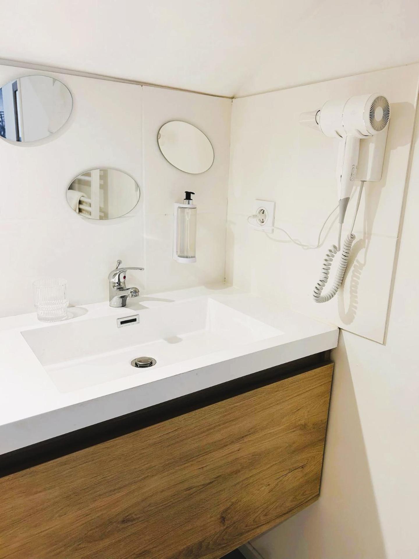 Loft Dyane - Le Meridien #Parking #Lave-Linge #Clim #Netflix Charbonnières-les-Bains المظهر الخارجي الصورة